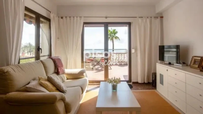 Piso en alquiler en Calle Cala del Puntal L, 1, Cala del Puntal (Vinaròs) de 890 €<span>/mes</span>