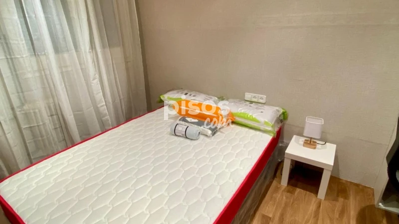 Habitación en alquiler en Carrer de la Creu, 38, Eixample-Centre (Girona Capital) de 550 €<span>/mes</span>
