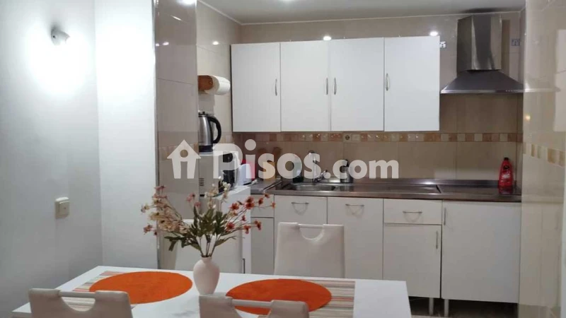 Fotografía del inmueble reportado: 650 €/mes — Granada, Granada