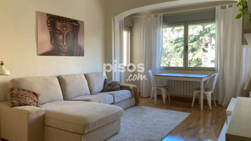 Piso en alquiler en Avenida de Colón, 53, cerca de Avenida de Político Jorge Vigón, Residencia (Logroño) de 850 €<span>/mes</span>