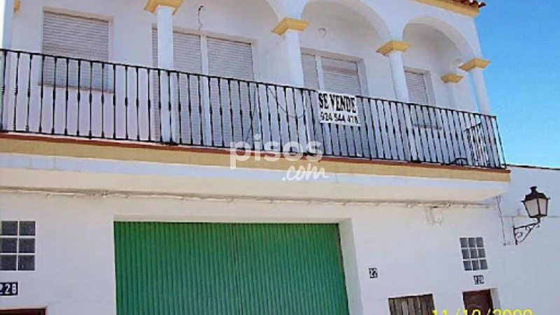 Piso en alquiler en Calle del Río Ardila, 22, Los Santos de Maimona de 300 €<span>/mes</span>