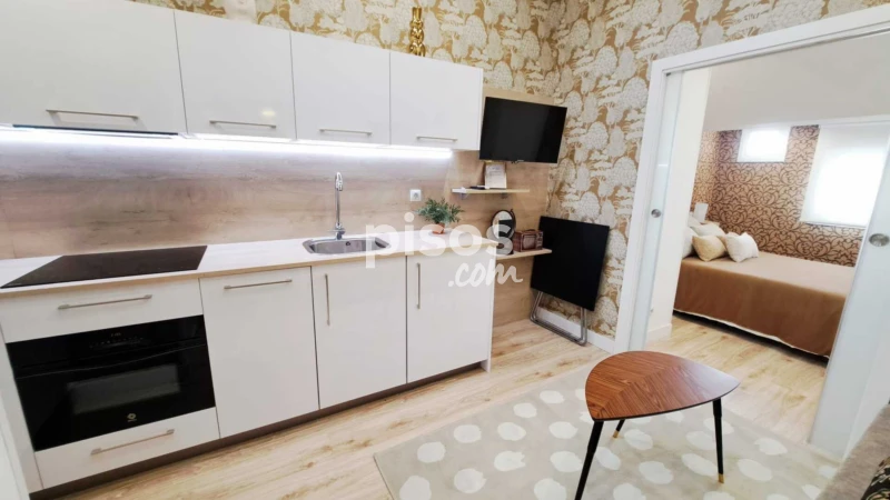 Apartamento en alquiler en Calle de Preciados, 19