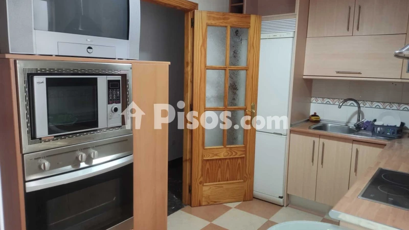 Fotografía del inmueble reportado: 600 €/mes — Jaén, Jaén