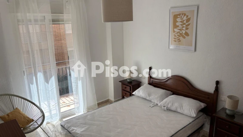 Fotografía del inmueble reportado: 890 €/mes — Granada, Granada