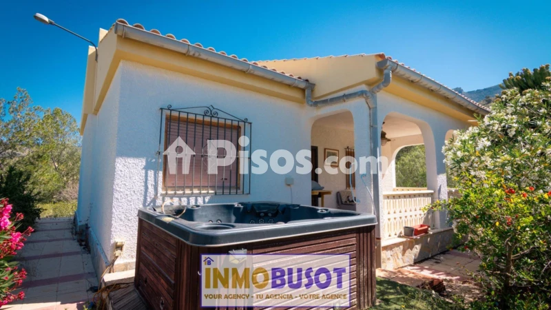 Piso – Busot, l'Alacantí