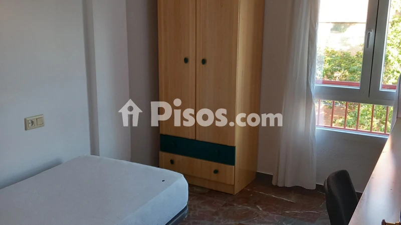 Fotografía del inmueble reportado: 980 €/mes — Granada, Granada