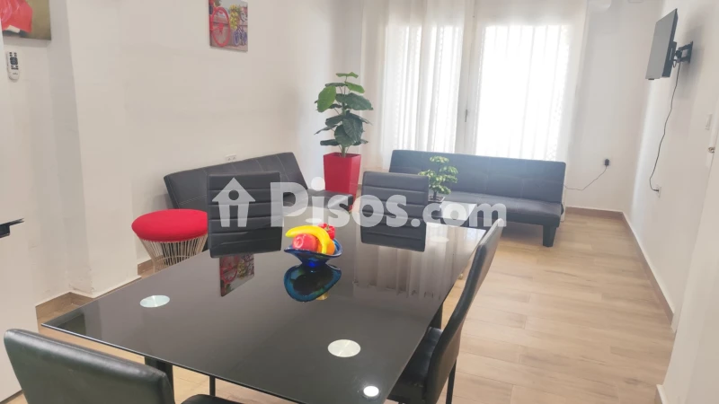 Fotografía del inmueble reportado: 900 €/mes — Valencia, Valencia