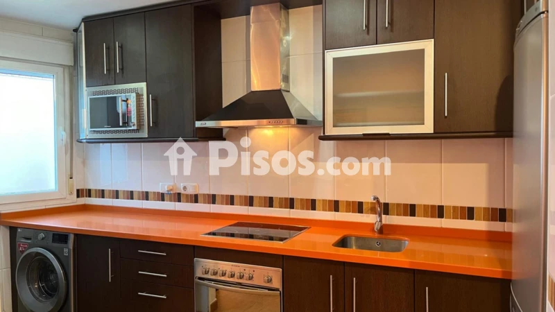 Fotografía del inmueble reportado: 800 €/mes — Granada, Granada