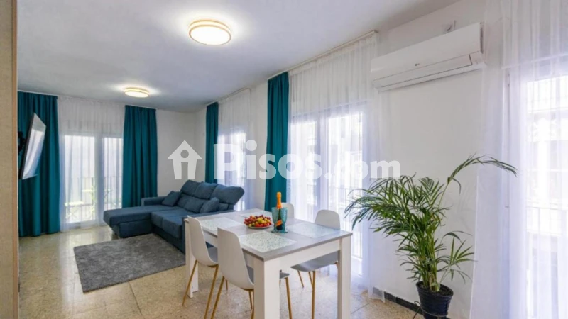 Fotografía del inmueble reportado: 1.030 €/mes — Alicante, Alicante