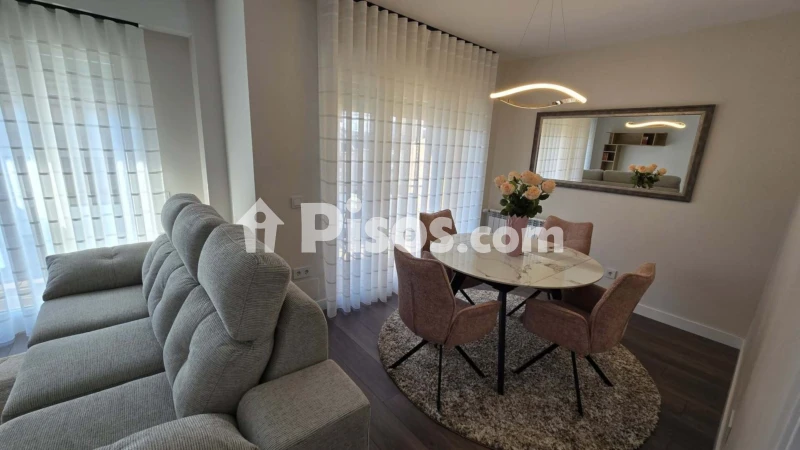 Fotografía del inmueble reportado: 700 €/mes — Alicante, Alicante