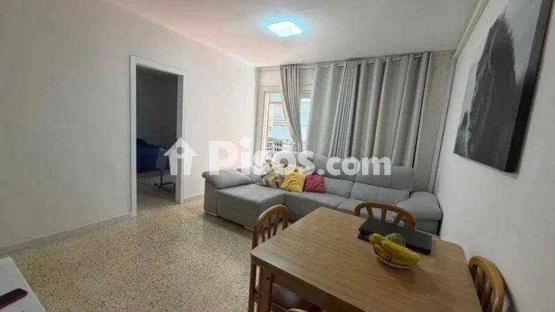 Fotografía del inmueble reportado: 990 €/mes — Valencia, Valencia