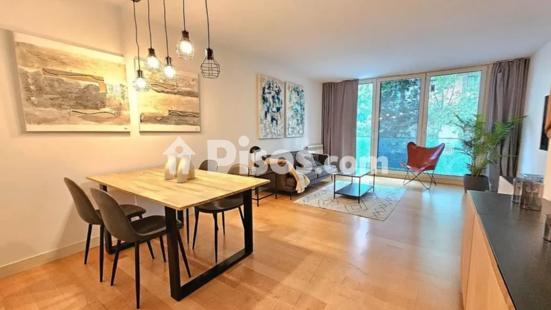 Apartamento en venta en Calle Caballero de Rodas, 92, cerca de Calle de Ramón Gallud