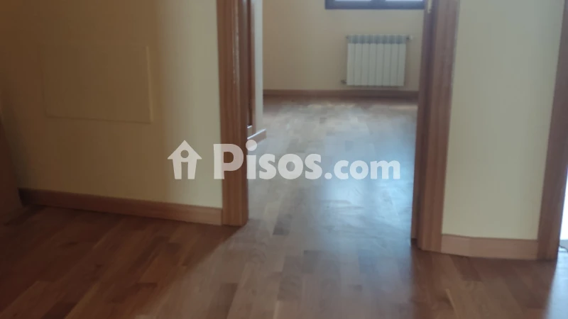 Piso en venta en Calle Pérez Galdós, 20, cerca de Calle de Bernabé Cantos