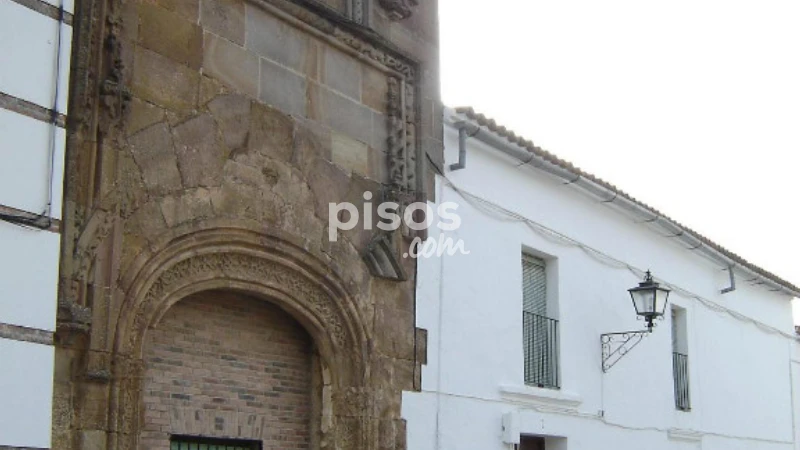 Semi-detached house for sale in Plaza de la Libertad, 2, Llerena of 150.000 €