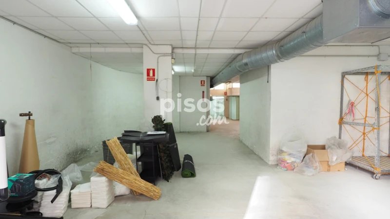 Local comercial en venta en Carrer del Comerç, Sant Miquel-Tres Torres (Granollers) de 210.000 €