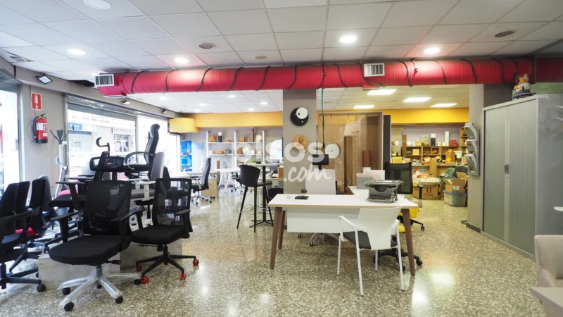 Local comercial en venta en Carrer de Princesa, cerca de Carrer de Navarra, Instituts-Ponent (Granollers) de 220.000 €