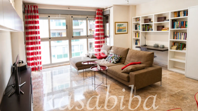 Piso en alquiler en Calle del Literato Gabriel Miró