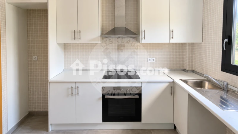 Fotografía del inmueble reportado: 900 €/mes — Barcelona, Barcelona