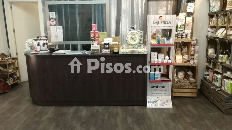 Local comercial en venta en Centro-Villacerrada-Pajarita