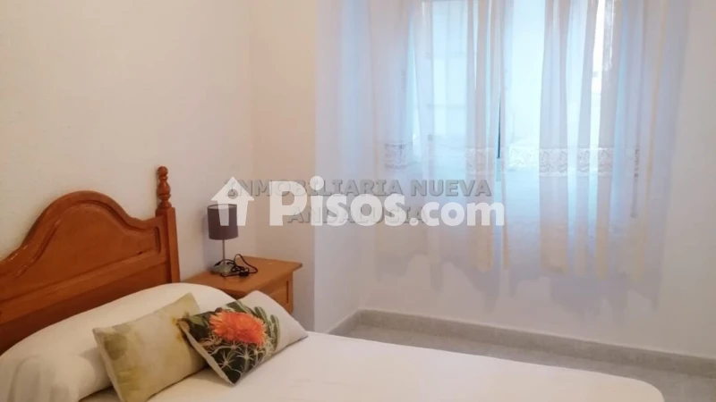 Fotografía del inmueble reportado: 650 €/mes — Almería, Almería