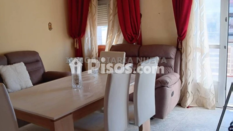 Fotografía del inmueble reportado: 850 €/mes — Almería, Almería
