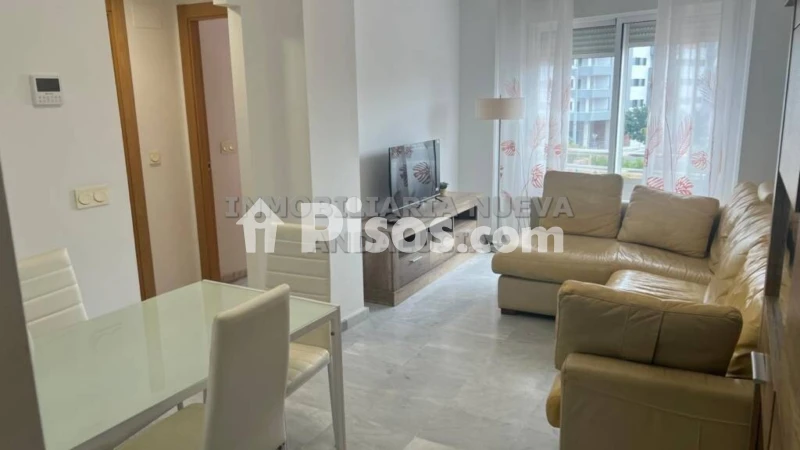 Fotografía del inmueble reportado: 850 €/mes — Almería, Almería