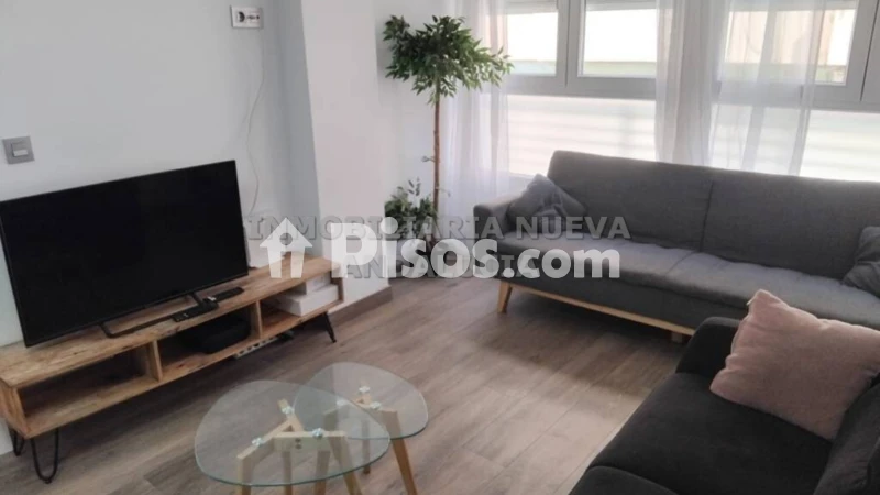 Fotografía del inmueble reportado: 900 €/mes — Almería, Almería