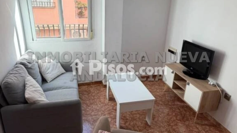 Fotografía del inmueble reportado: 750 €/mes — Almería, Almería