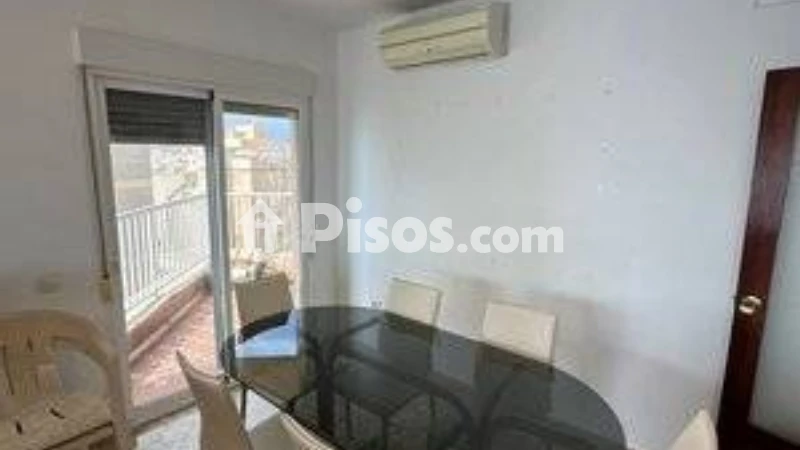 Fotografía del inmueble reportado: 850 €/mes — Almería, Almería