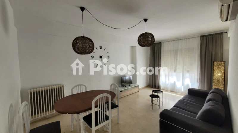 Fotografía del inmueble reportado: 500 €/mes — Granada, Granada
