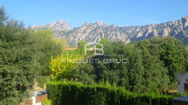 Semi-detached house for sale in Can Dalmases, Collbató of 370.000 €