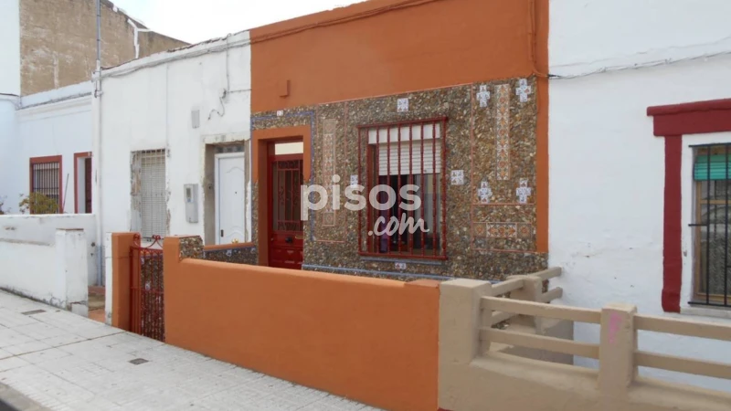 Casa en venda a La Estación, San Fernando-Estación (Badajoz Capital) de 121.000 €