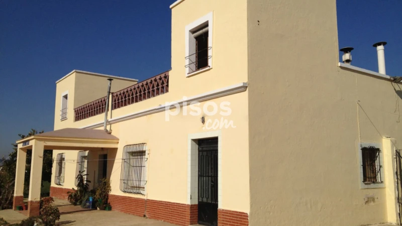 Chalet en vente à San Roque-Ronda Norte, San Roque-Ronda Norte (Badajoz Capital) sur 238.000 €