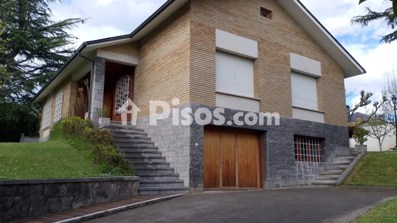Casa – Oviedo - Vista 3