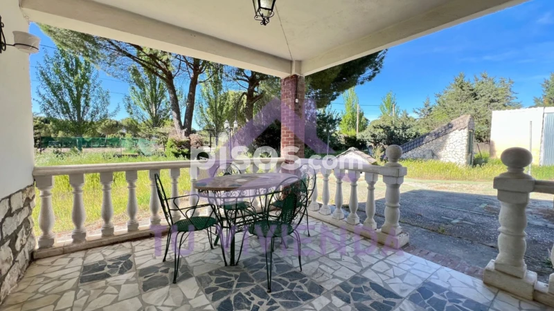 Casa en venta en Calle de Dehesa, Valdestillas de 160.000 €