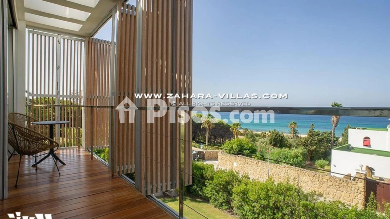 Chalet unifamiliar en venta en Calle Cabo de Plata - Vista 3