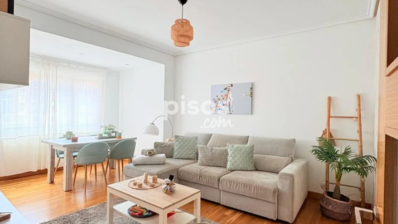 Piso en venta en Calle del Padre Marín, Universidad-Los Lirios (Logroño) de 180.000 €