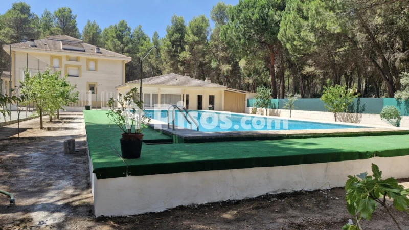 Casa – Albacete, Urbanización Pinares del Júcar