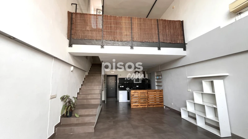 Dúplex en alquiler en Calle de Alfonso Gómez, cerca de Calle de Tracia