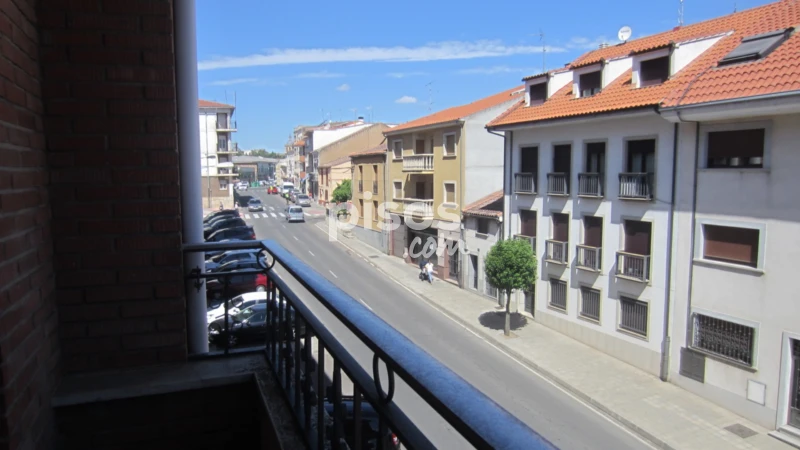 Pis en venda a Avenida de Béjar, 54, a prop de Calle de los Wetones, Ciudad Rodrigo de 80.000 €