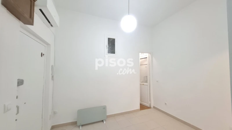 Estudio en alquiler en Calle de San Vicente Ferrer, cerca de Calle de la Palma