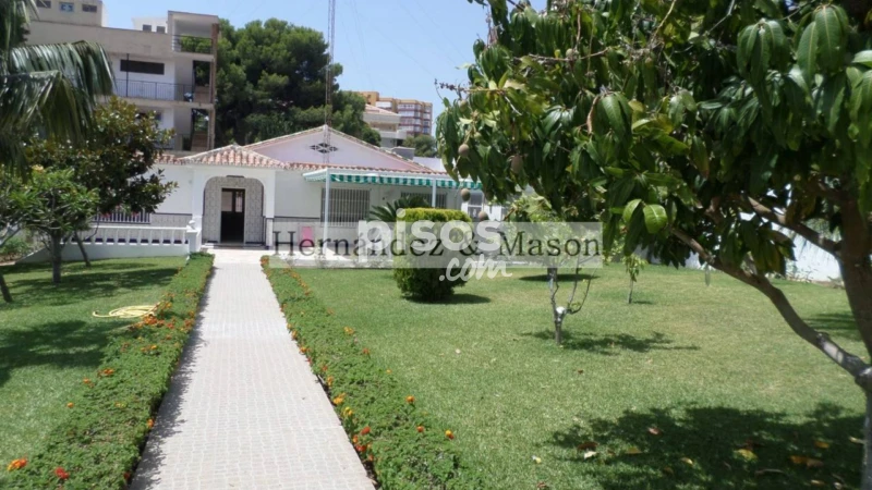 Chalet en venta en Puerto Marina, Puerto Marina (Distrito Benalmádena Costa. Benalmádena) de 1.150.000 €