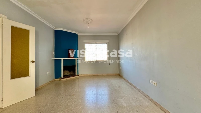 Casa adosada en venta en Venta del Sol, Mairena del Alcor de 135.000 €