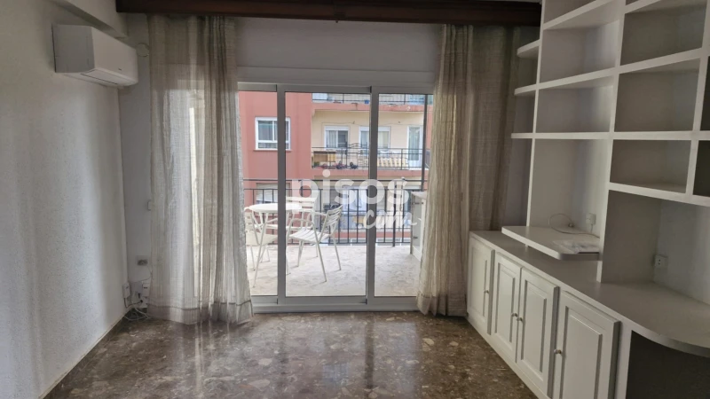 Piso en alquiler en Plaza del Cedro