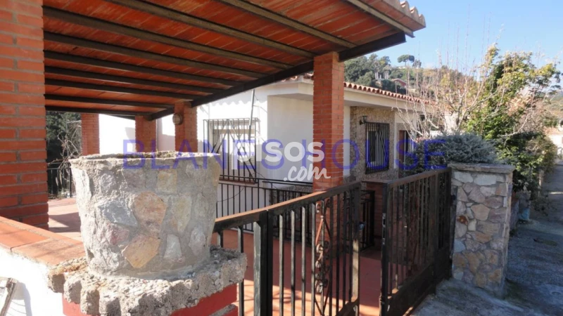 Casa en venta en 3 Km Lloret, Urbanitzacions del Nord (Lloret de Mar) de 199.900 €
