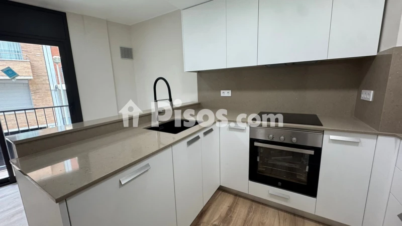 Fotografía del inmueble reportado: 1.150 €/mes — Barcelona, Barcelona