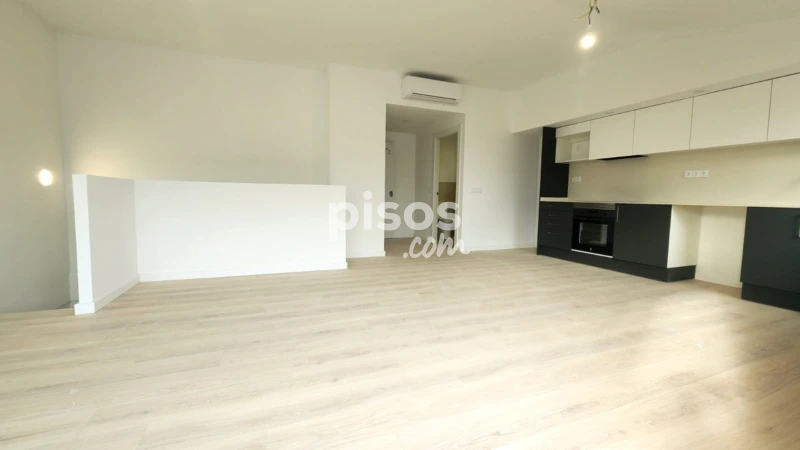 Dúplex en venta en Sant Pere, Sant Pere (Distrito Sant Pere-Zona Esportiva. Terrassa) de 356.000 €