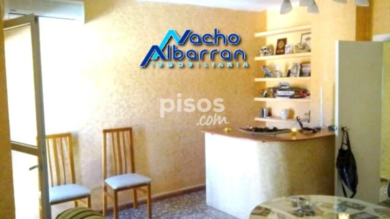 Flat for sale in Casco Antiguo, Centro Histórico (Badajoz Capital) of 68.000 €