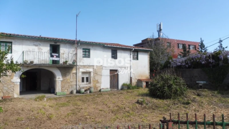 Casa unifamiliar en venta en Barrio de Somo Llosa Sierra, Somo (Ribamontán Al Mar) de 270.000 €