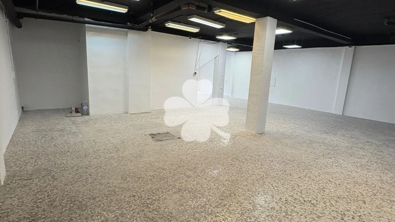Local comercial en venta en Feria